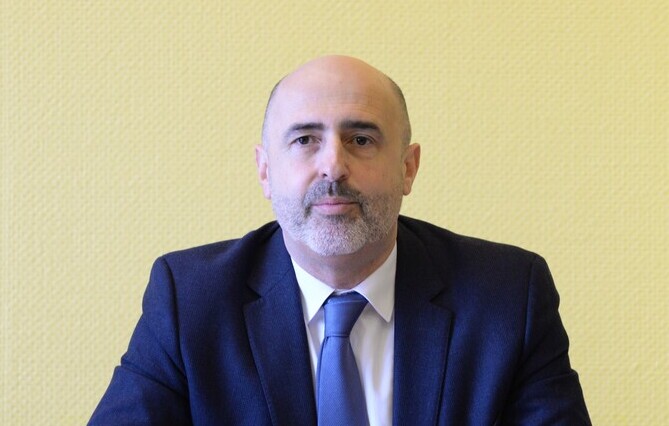 (75) Le président du TJ de Paris, Stéphane Noël, a quitté ses fonctions